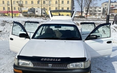 Toyota Sprinter VIII (E110), 2000 год, 210 000 рублей, 3 фотография