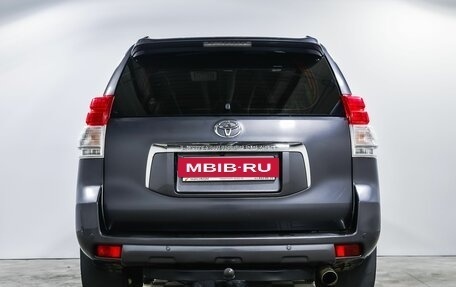 Toyota Land Cruiser Prado 150 рестайлинг 2, 2012 год, 2 907 000 рублей, 5 фотография