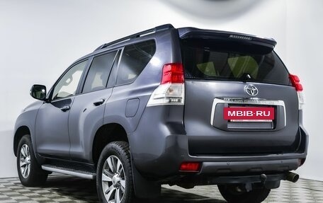 Toyota Land Cruiser Prado 150 рестайлинг 2, 2012 год, 2 907 000 рублей, 6 фотография