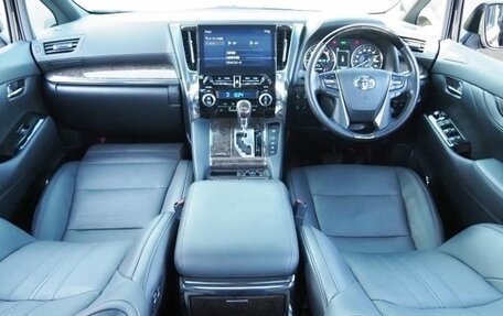 Toyota Alphard III, 2021 год, 3 550 022 рублей, 10 фотография