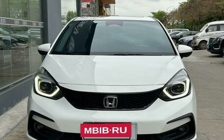 Honda Fit, 2021 год, 1 899 999 рублей, 3 фотография