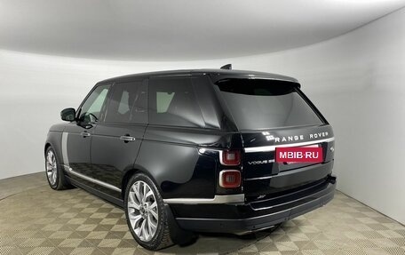 Land Rover Range Rover IV рестайлинг, 2018 год, 8 800 000 рублей, 7 фотография
