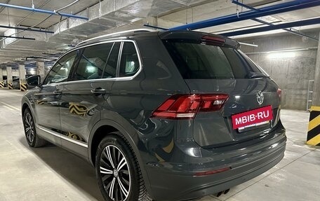 Volkswagen Tiguan II, 2019 год, 2 630 000 рублей, 3 фотография