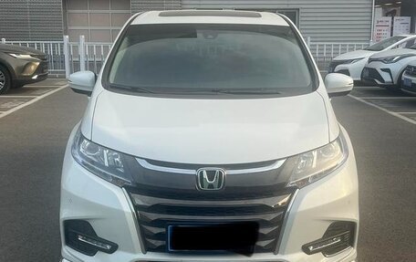 Honda Odyssey IV, 2021 год, 3 850 000 рублей, 2 фотография