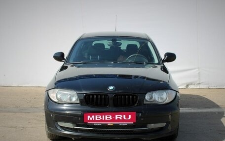 BMW 1 серия, 2010 год, 750 000 рублей, 2 фотография