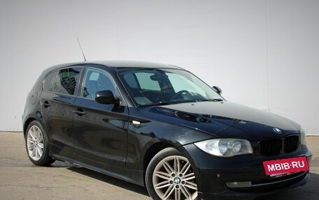 BMW 1 серия, 2010 год, 750 000 рублей, 3 фотография