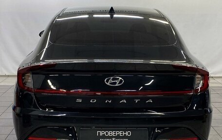 Hyundai Sonata VIII, 2021 год, 2 450 000 рублей, 3 фотография