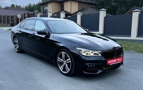 BMW 7 серия, 2016 год, 4 300 000 рублей, 3 фотография