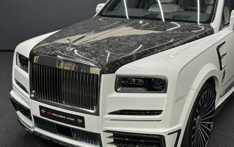 Rolls-Royce Cullinan, 2019 год, 67 000 000 рублей, 5 фотография