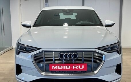 Audi e-tron I, 2021 год, 7 250 000 рублей, 5 фотография