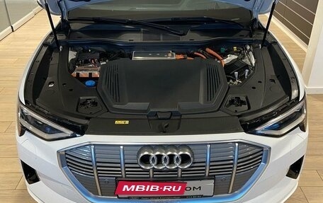 Audi e-tron I, 2021 год, 7 250 000 рублей, 6 фотография