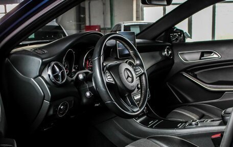 Mercedes-Benz GLA, 2018 год, 2 650 000 рублей, 5 фотография