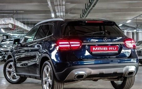 Mercedes-Benz GLA, 2018 год, 2 650 000 рублей, 2 фотография