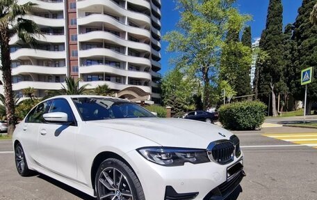 BMW 3 серия, 2021 год, 4 500 000 рублей, 2 фотография