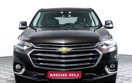 Chevrolet Traverse II, 2018 год, 3 498 000 рублей, 2 фотография