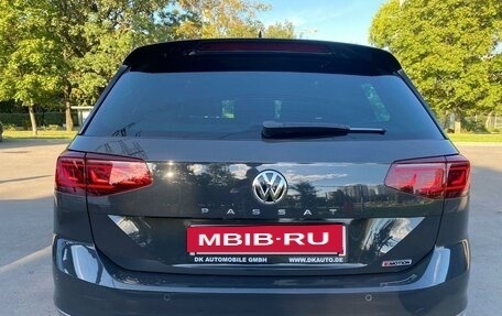 Volkswagen Passat B8 рестайлинг, 2019 год, 5 000 000 рублей, 6 фотография