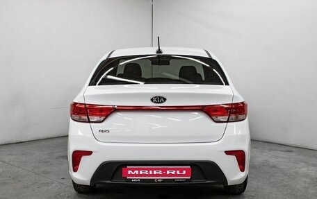 KIA Rio IV, 2017 год, 1 318 790 рублей, 6 фотография