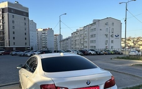 BMW 5 серия, 2016 год, 3 000 000 рублей, 2 фотография