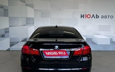 BMW 5 серия, 2011 год, 2 280 000 рублей, 5 фотография
