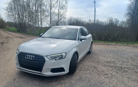 Audi A3, 2018 год, 1 630 000 рублей, 2 фотография