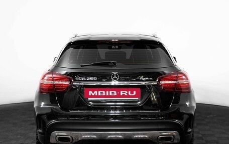 Mercedes-Benz GLA, 2018 год, 2 700 000 рублей, 6 фотография