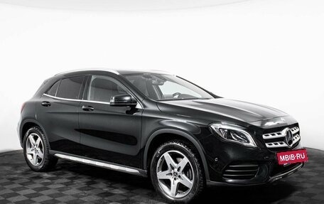 Mercedes-Benz GLA, 2018 год, 2 700 000 рублей, 3 фотография