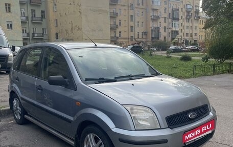 Ford Fusion I, 2005 год, 440 000 рублей, 2 фотография
