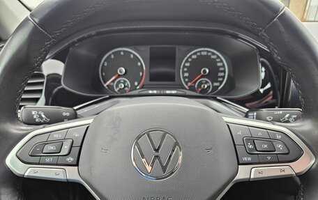 Volkswagen Polo VI (EU Market), 2021 год, 1 970 000 рублей, 3 фотография