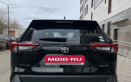 Toyota RAV4, 2019 год, 3 500 000 рублей, 2 фотография