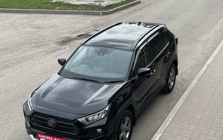 Toyota RAV4, 2019 год, 3 500 000 рублей, 8 фотография