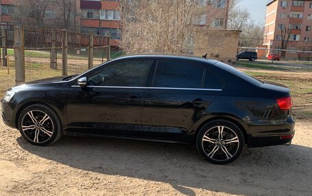 Volkswagen Jetta VI, 2013 год, 1 430 000 рублей, 3 фотография