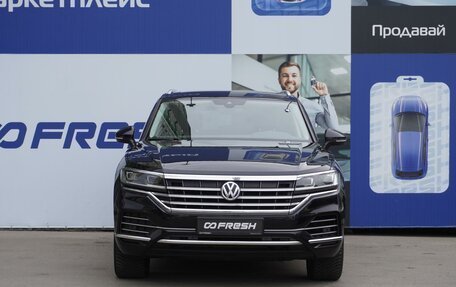 Volkswagen Touareg III, 2018 год, 5 449 000 рублей, 3 фотография