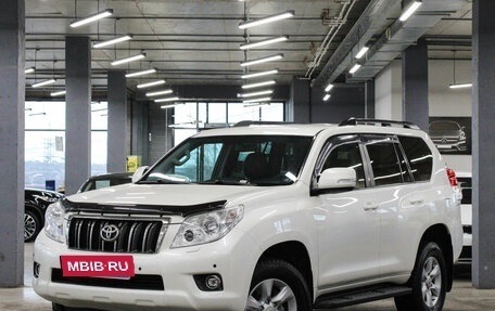 Toyota Land Cruiser Prado 150 рестайлинг 2, 2013 год, 3 499 000 рублей, 3 фотография