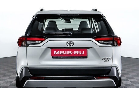 Toyota RAV4, 2023 год, 5 498 000 рублей, 6 фотография