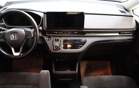 Honda Odyssey IV, 2022 год, 4 650 000 рублей, 6 фотография