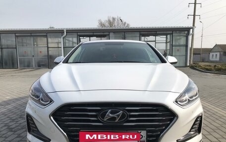 Hyundai Sonata VII, 2018 год, 2 000 000 рублей, 3 фотография