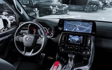 Lexus LX, 2023 год, 20 300 000 рублей, 2 фотография