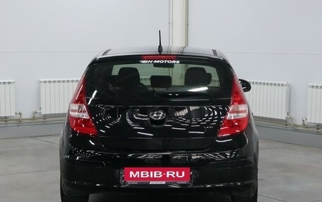 Hyundai i30 I, 2011 год, 960 000 рублей, 4 фотография