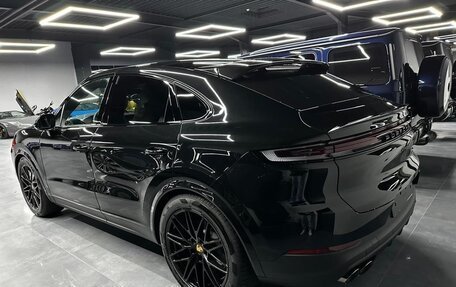 Porsche Cayenne III, 2023 год, 17 200 000 рублей, 2 фотография