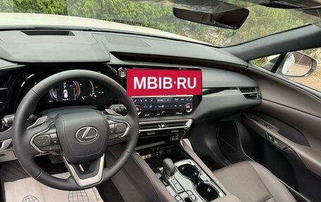 Lexus RX IV рестайлинг, 2023 год, 9 750 000 рублей, 7 фотография
