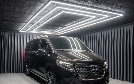 Mercedes-Benz V-Класс, 2024 год, 20 390 000 рублей, 1 фотография