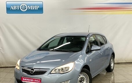 Opel Astra J, 2010 год, 752 000 рублей, 1 фотография