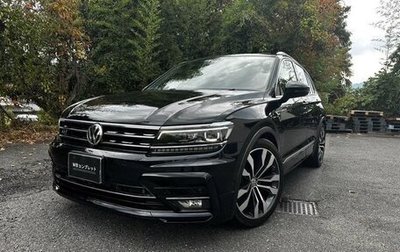 Volkswagen Tiguan II, 2019 год, 1 811 330 рублей, 1 фотография