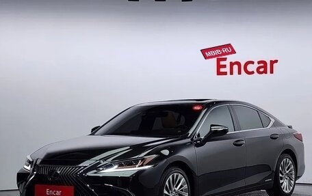 Lexus ES VII, 2021 год, 4 000 000 рублей, 1 фотография