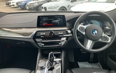 BMW 6 серия, 2018 год, 3 603 000 рублей, 8 фотография