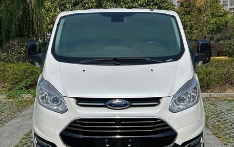 Ford Tourneo Custom I рестайлинг, 2020 год, 3 075 000 рублей, 4 фотография