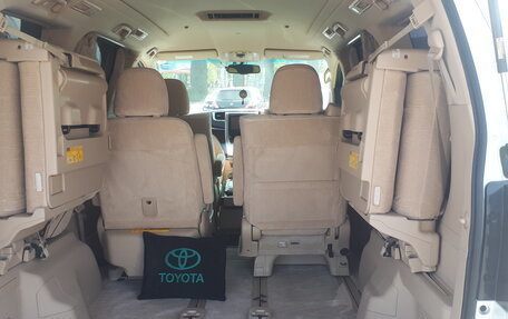 Toyota Alphard III, 2012 год, 2 650 000 рублей, 2 фотография