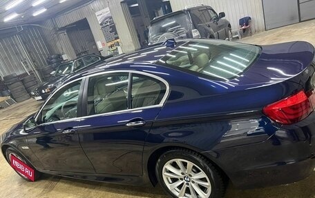 BMW 5 серия, 2012 год, 1 800 000 рублей, 3 фотография