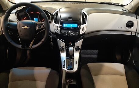 Chevrolet Cruze II, 2014 год, 1 095 000 рублей, 11 фотография