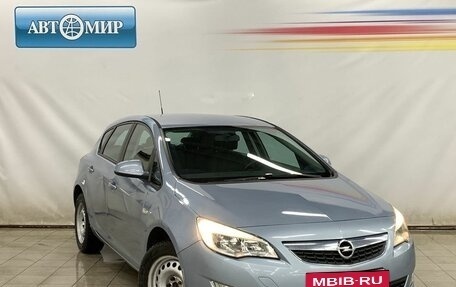 Opel Astra J, 2010 год, 752 000 рублей, 3 фотография